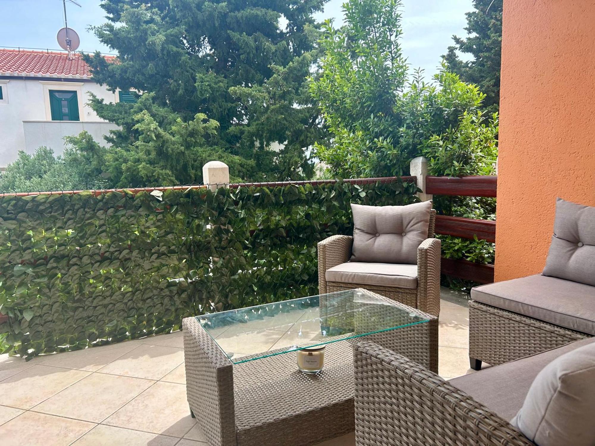 Villa Kiki Bol Zewnętrze zdjęcie