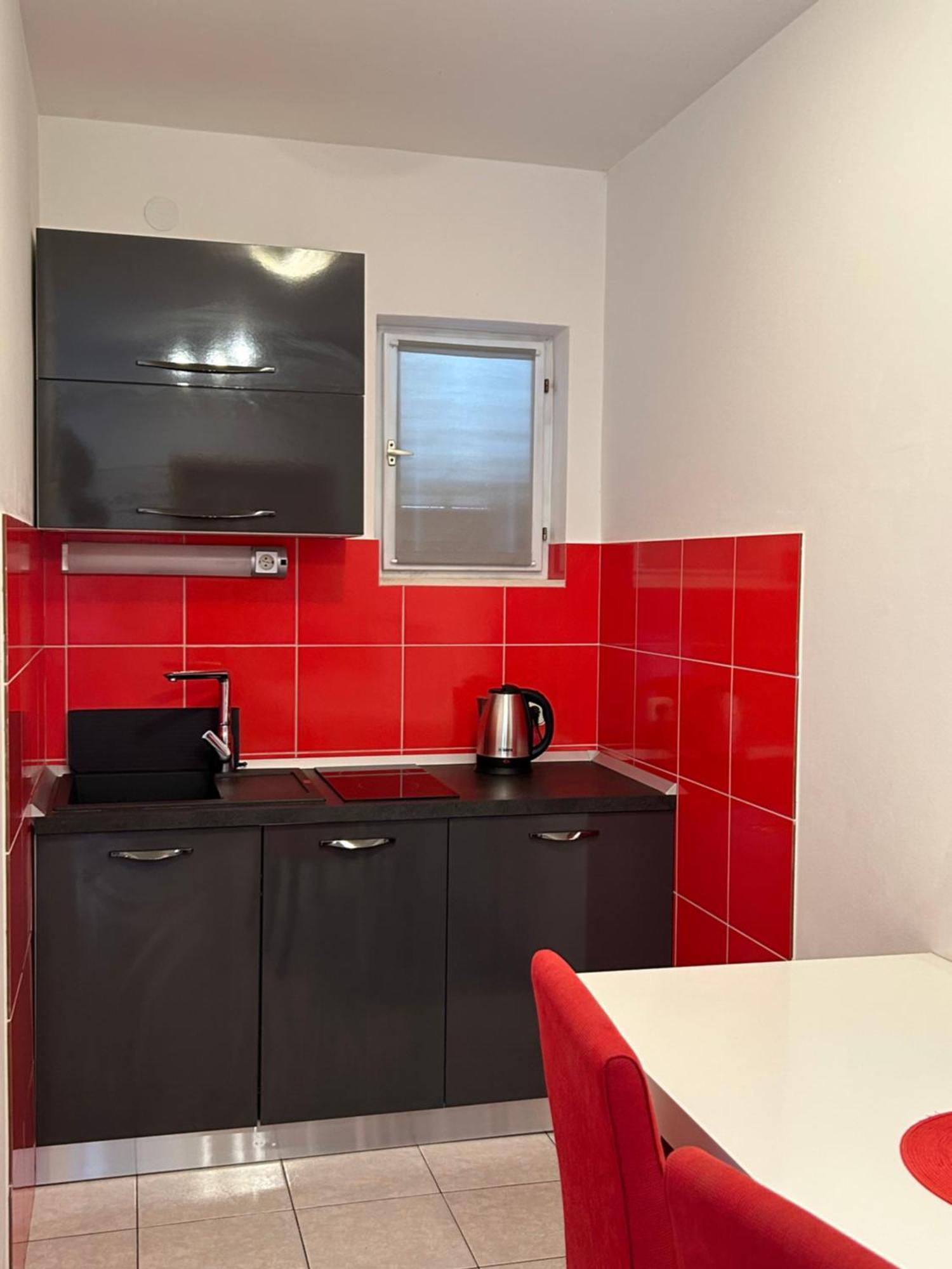 Villa Kiki Bol Zewnętrze zdjęcie