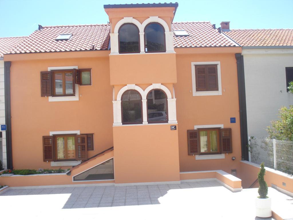 Villa Kiki Bol Zewnętrze zdjęcie